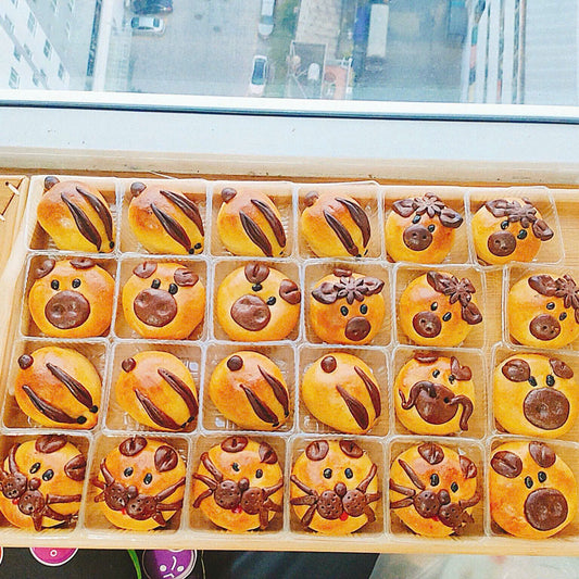 Bánh Trung Thu Hình Thú Cute Ngẫu Nhiên
